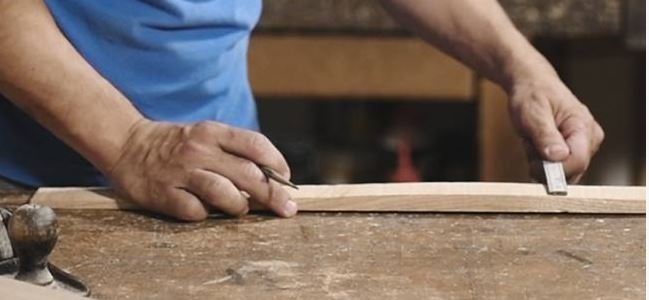 خشب صناعة يدوية